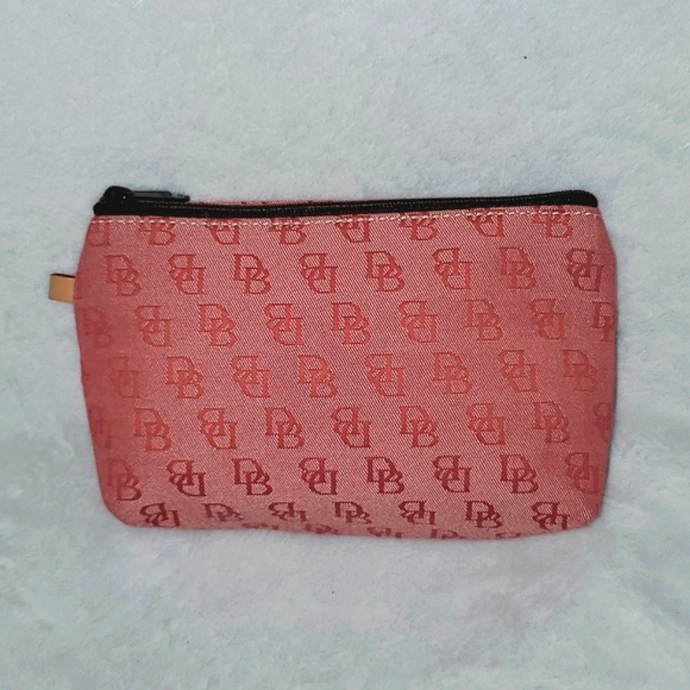 Dooney & Bourke Medium Shopper Tote &  Zippered Pouch Set - Picture 12 of 16